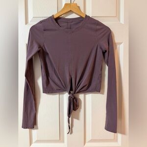Lululemon top